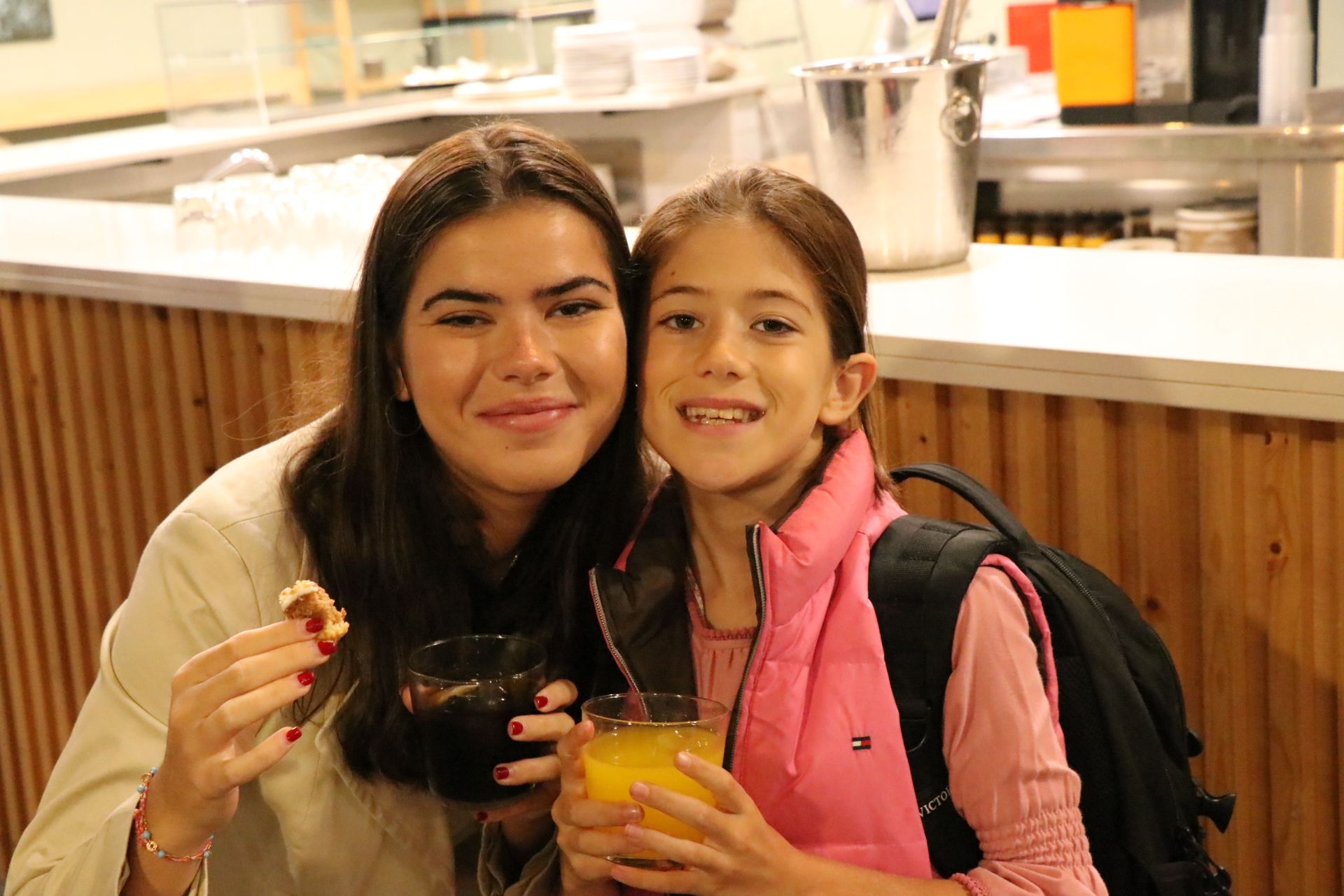 Alejandra y Carlota Rosal